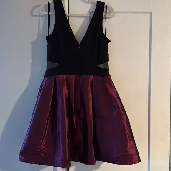 Mini black and pink dress with mesh reveals NYC by Escape size 12 - Picture 3 of 5